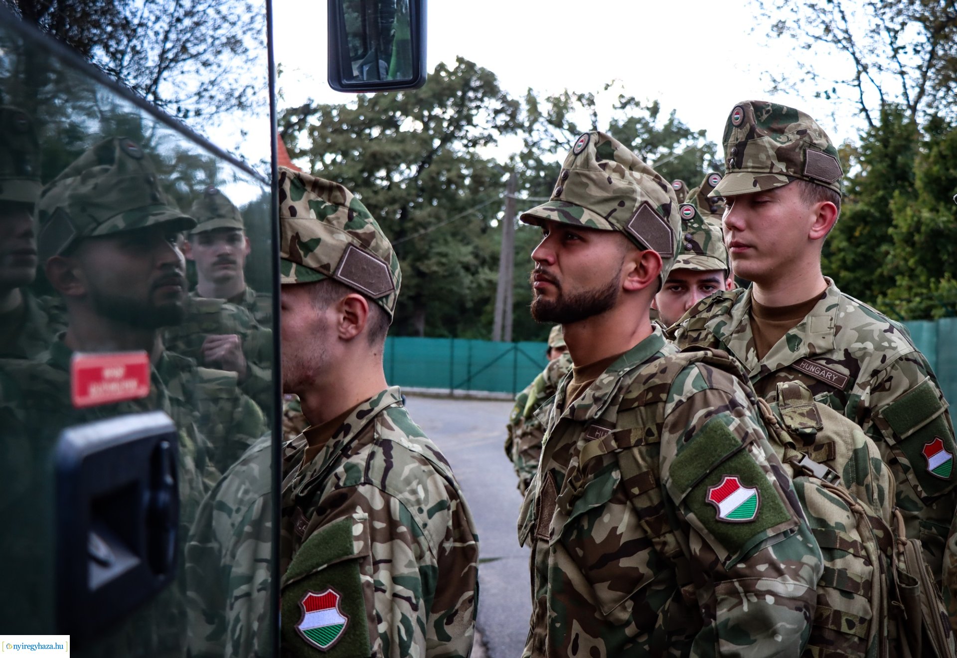 Tartalékos katonák is segítik az árvízi védekezést