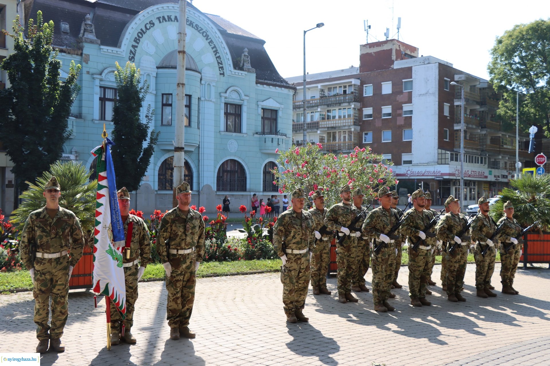 Tartalékos katonák a nyíregyházi Huszártalálkozón