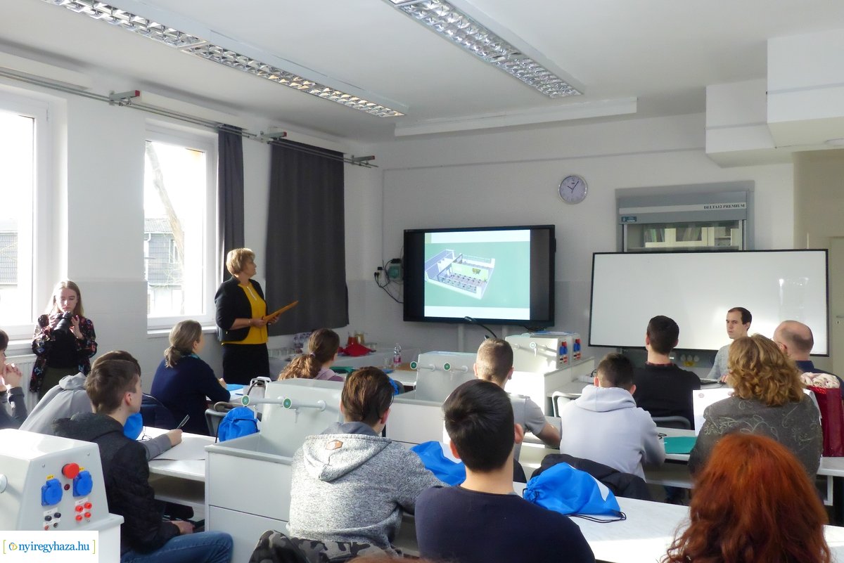 Tantermi fejlesztések a Kossuth gimnáziumban