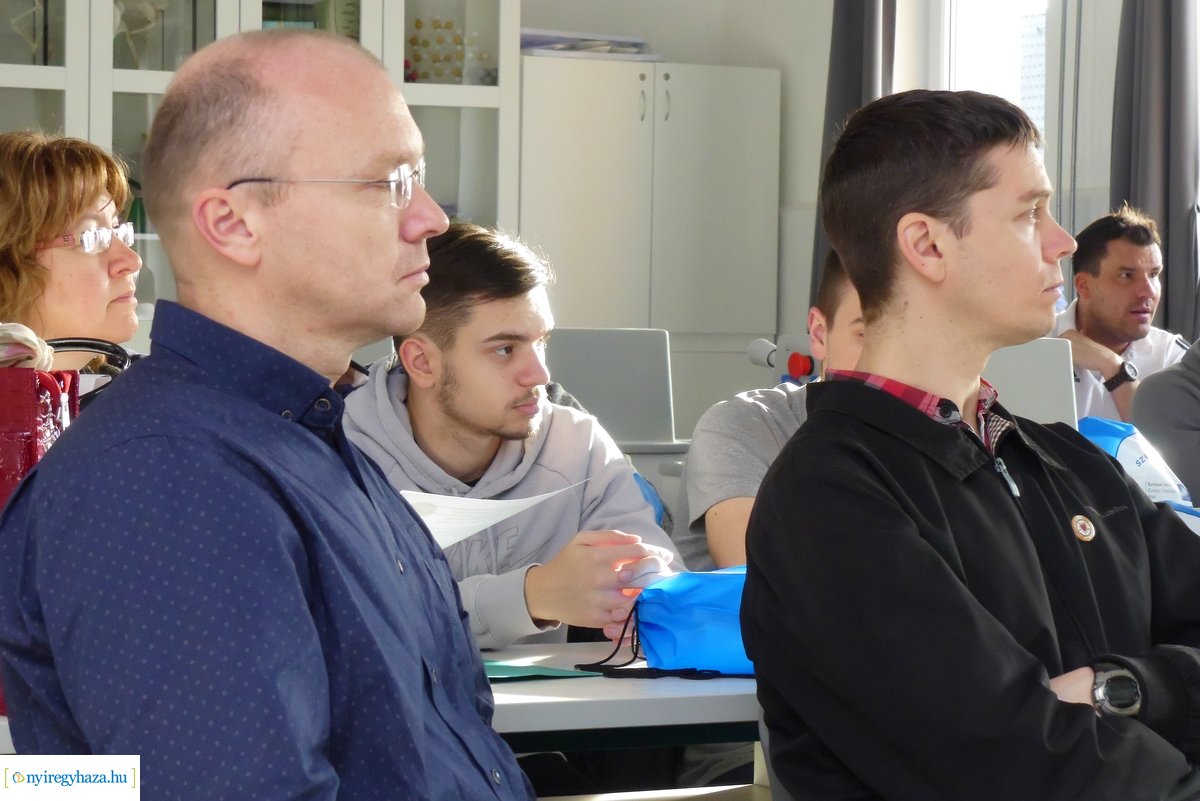 Tantermi fejlesztések a Kossuth gimnáziumban