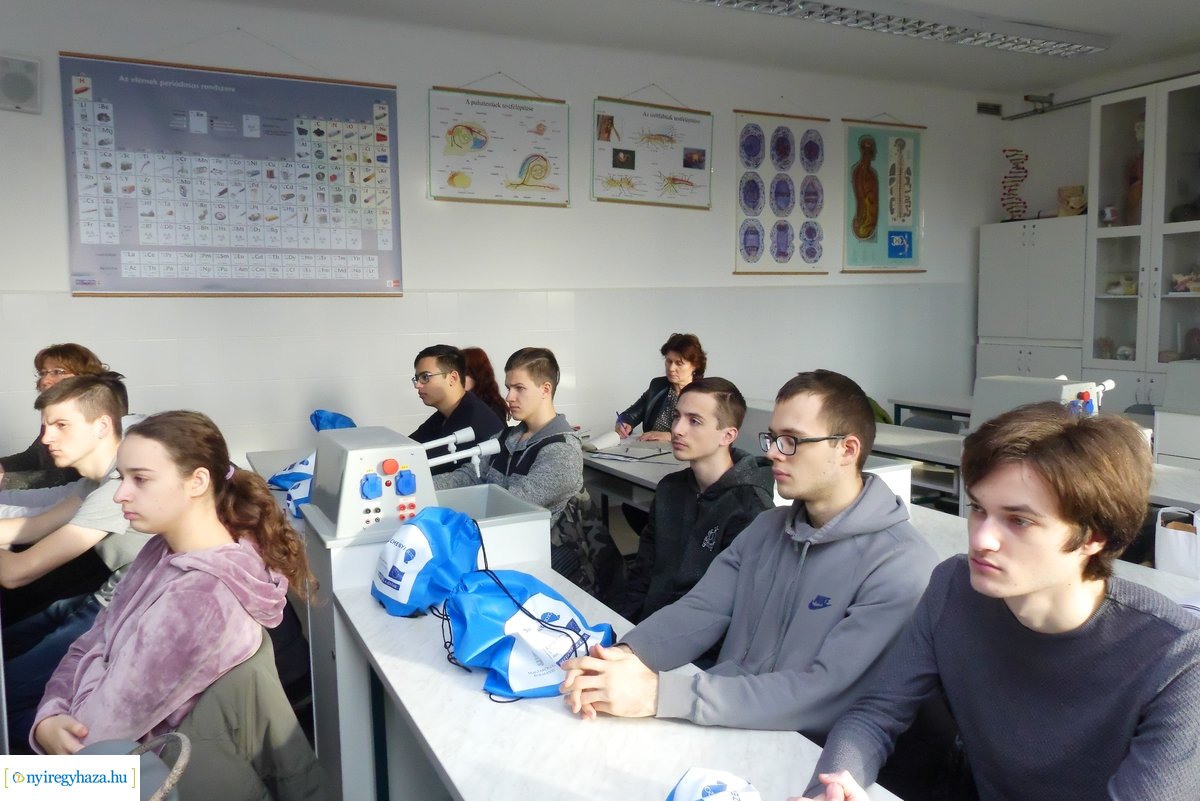 Tantermi fejlesztések a Kossuth gimnáziumban