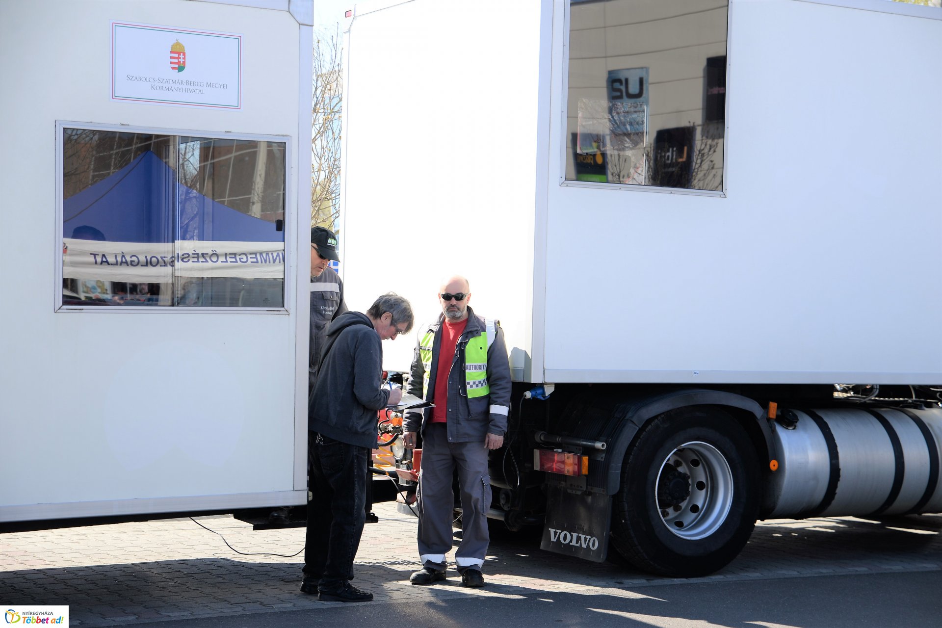 Ingyenes tavaszi gépjármű átvizsgálási  akció a Nyír-Pláza parkolóban