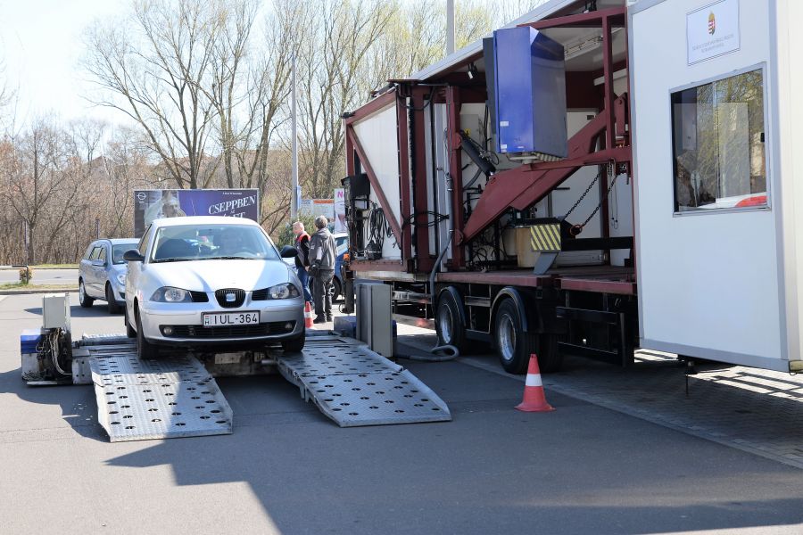 Ingyenes tavaszi gépjármű átvizsgálási  akció a Nyír-Pláza parkolóban