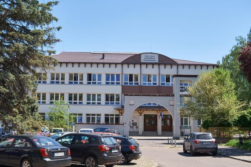 Tavaszi pillanatok a Jósavárosban