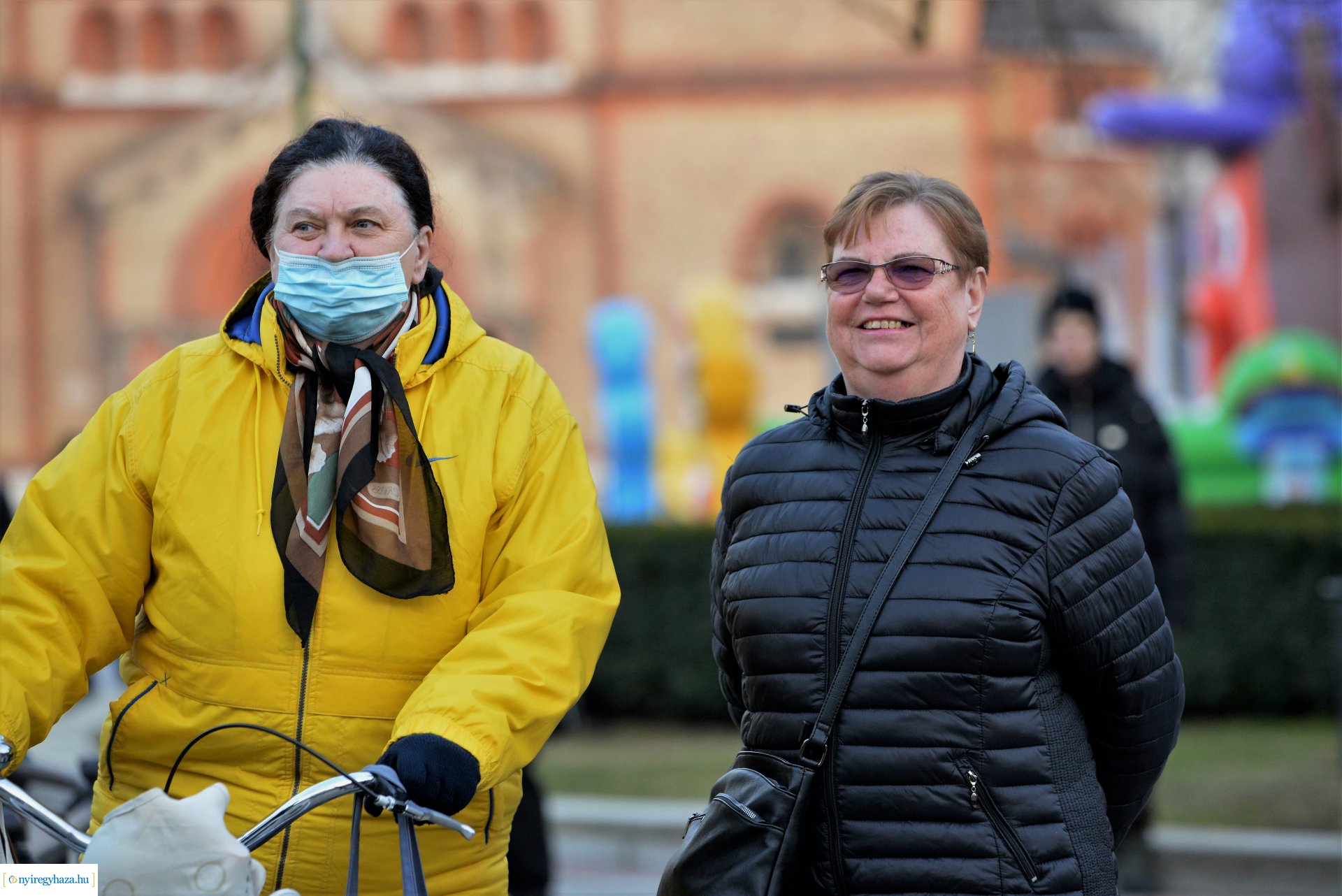 Tavaszi vásár  - Mentha Project koncert a Kossuth téren