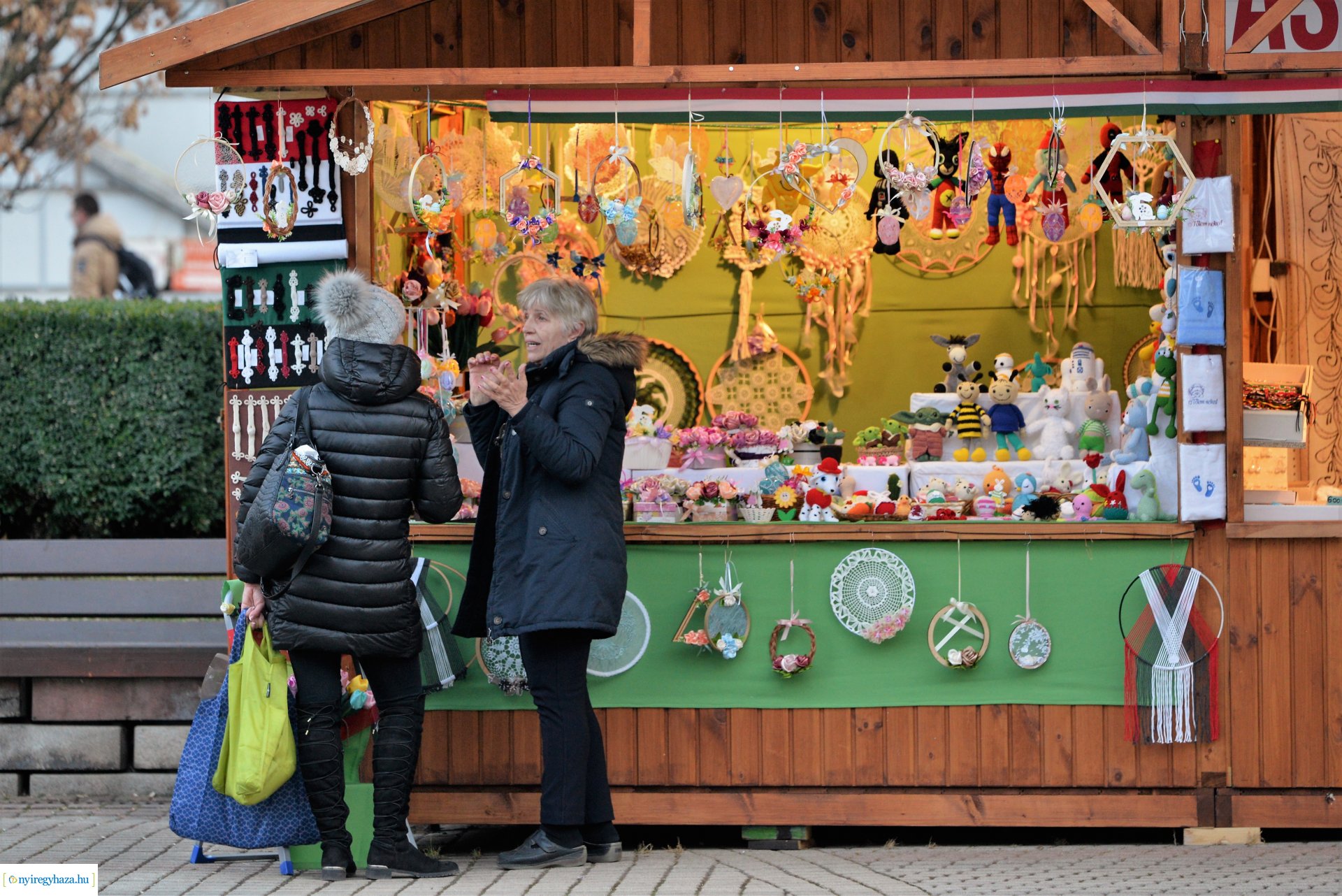 Tavaszi vásár  - Mentha Project koncert a Kossuth téren