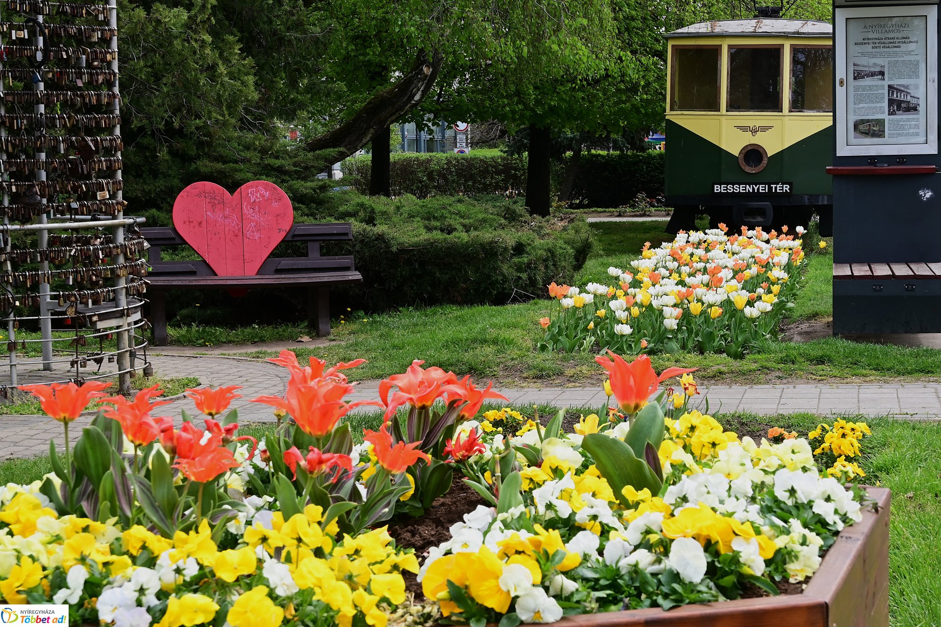 Tavaszi virágcsokor