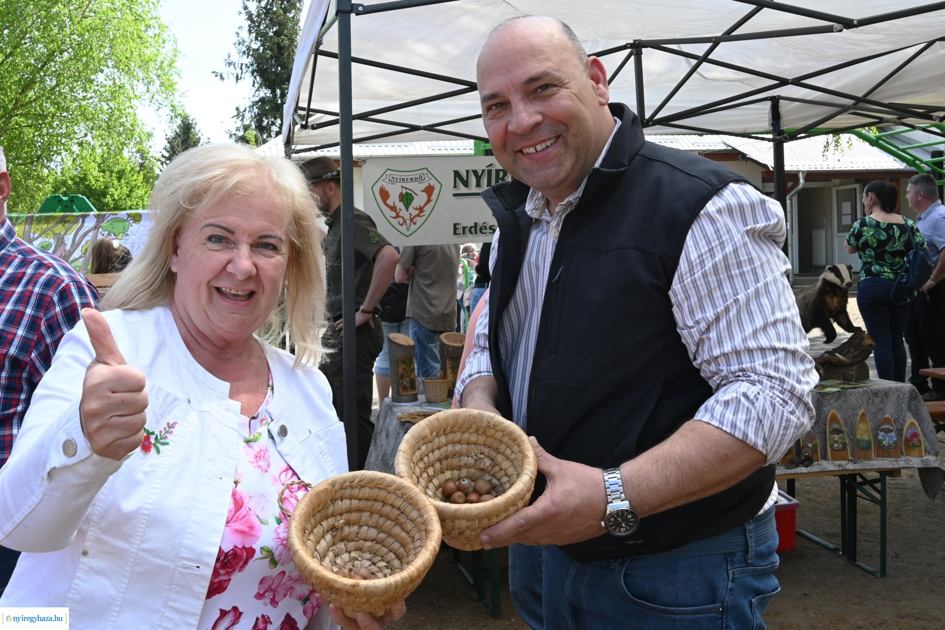 Tavaszi zsibongó és Népzenei Fesztivál Sóstóhegyen 