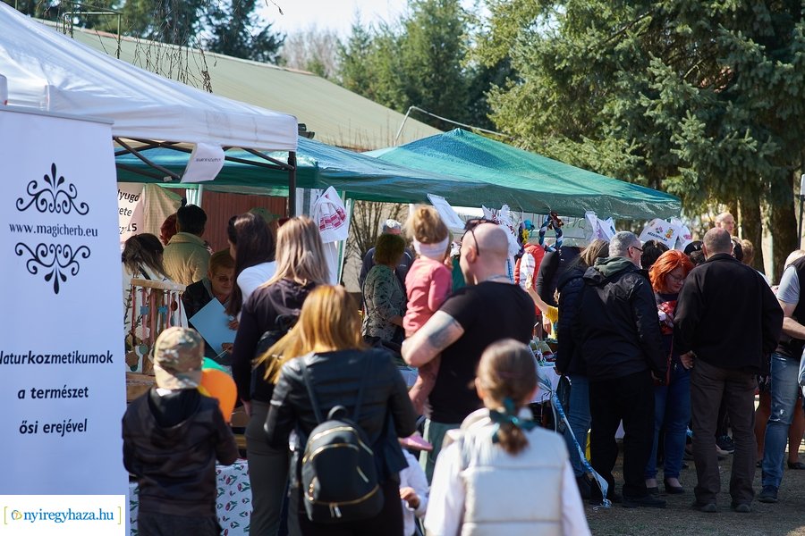 Tavaszi Zsibongó és Öko-vásár Sóstóhegyen 2022