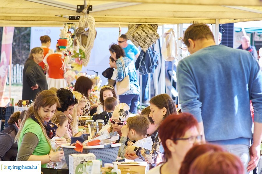 Tavaszi Zsibongó és Öko-vásár Sóstóhegyen 2022