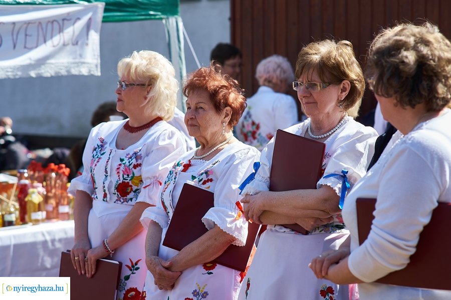 Tavaszi Zsibongó és Öko-vásár Sóstóhegyen 2022