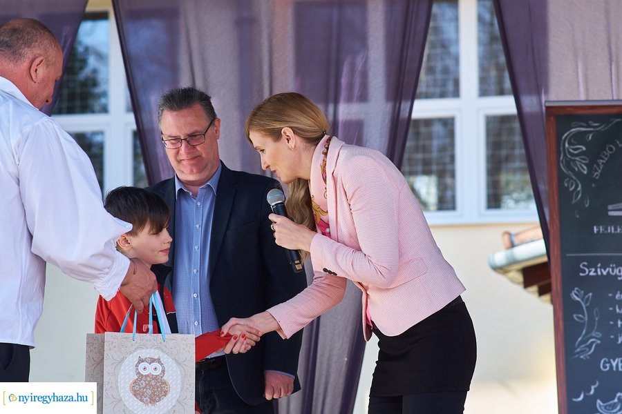 Tavaszi Zsibongó és Öko-vásár Sóstóhegyen 2022