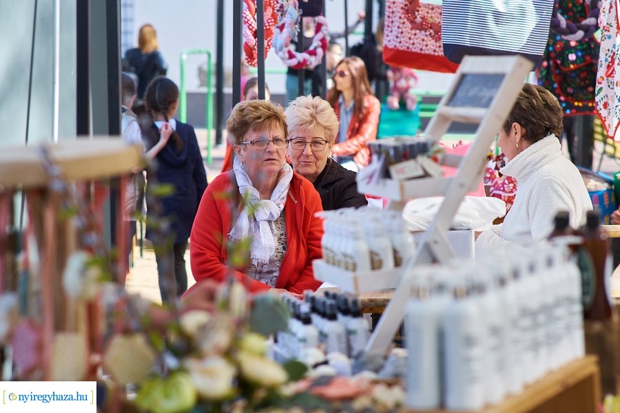 Tavaszi Zsibongó és Öko-vásár Sóstóhegyen 2022