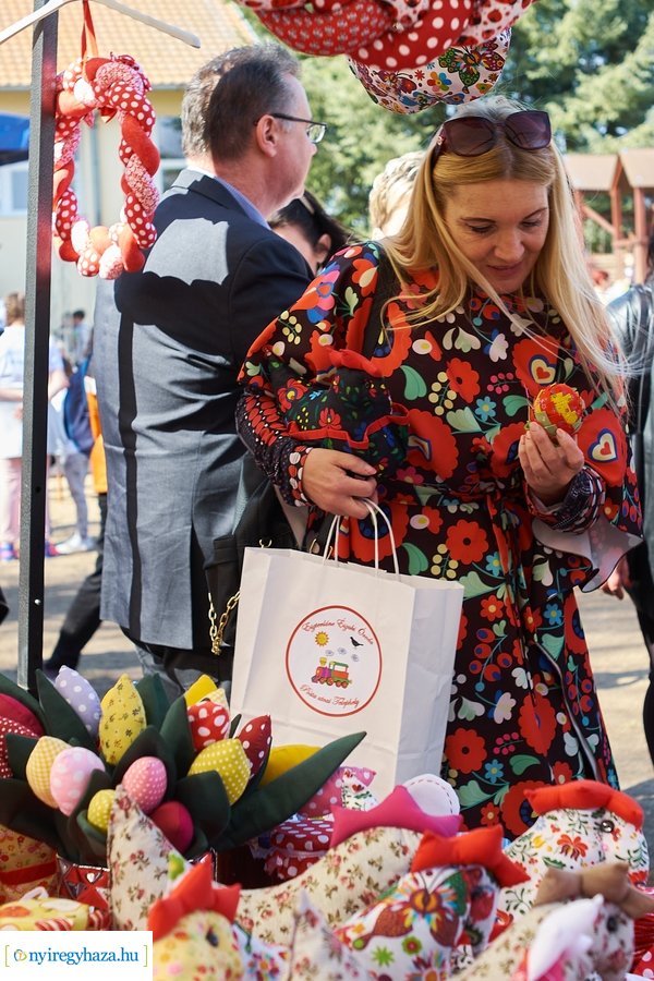 Tavaszi Zsibongó és Öko-vásár Sóstóhegyen 2022