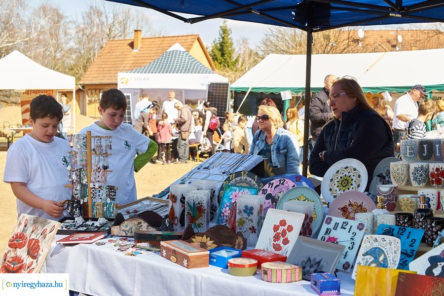 Tavaszi Zsibongó és Öko-vásár Sóstóhegyen 2022