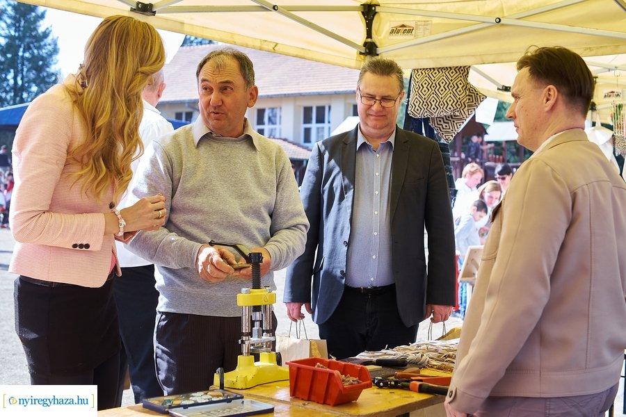 Tavaszi Zsibongó és Öko-vásár Sóstóhegyen 2022