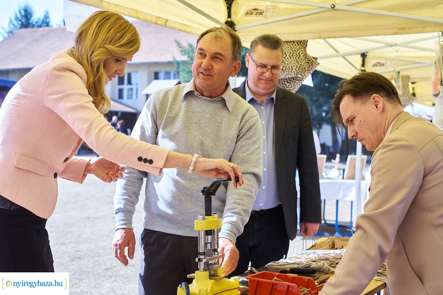 Tavaszi Zsibongó és Öko-vásár Sóstóhegyen 2022