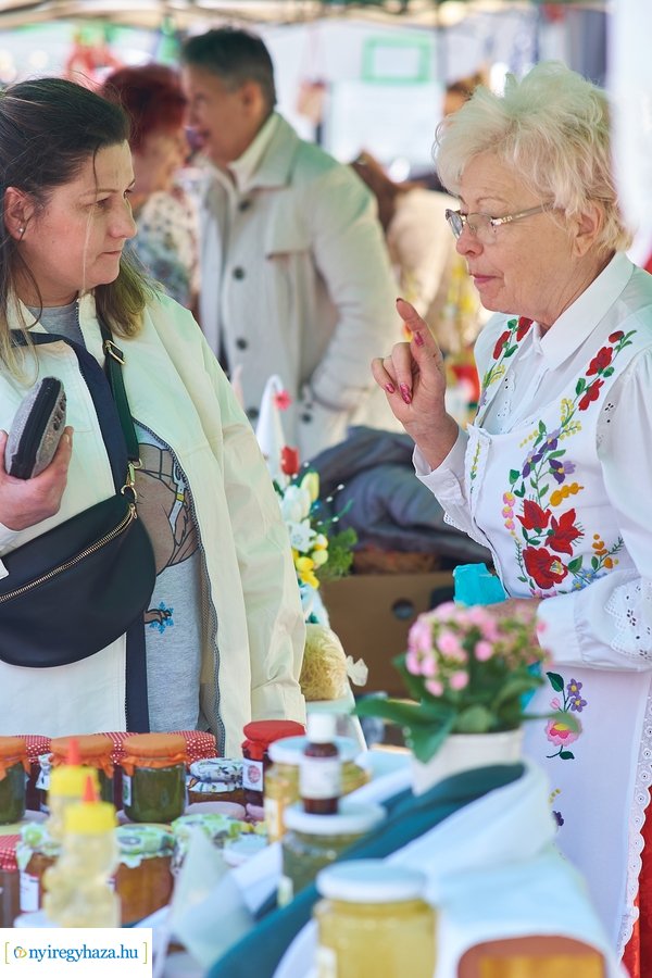 Tavaszi Zsibongó és Öko-vásár Sóstóhegyen 2022