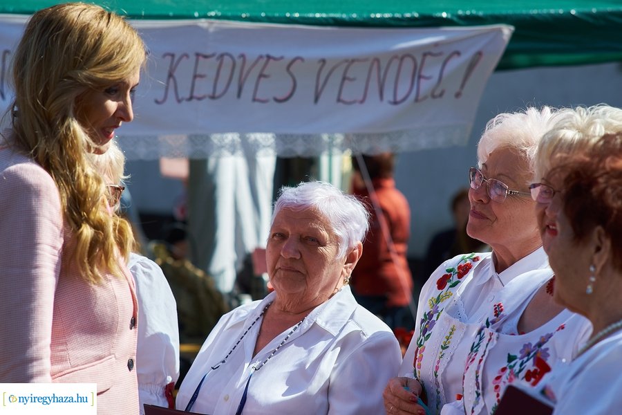 Tavaszi Zsibongó és Öko-vásár Sóstóhegyen 2022