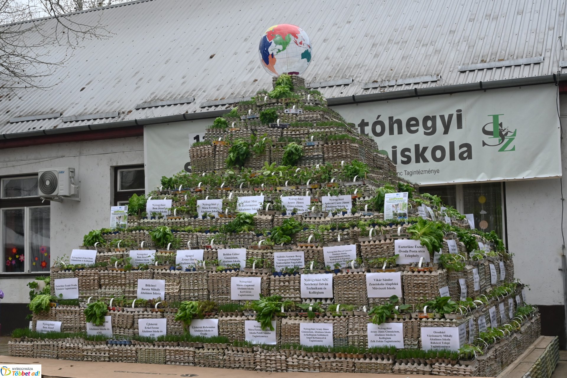 Tavaszi Zsibongó-Ökovásar és Zöld Piramis díjátadó a Szabó Lőrinc Tagintézményben