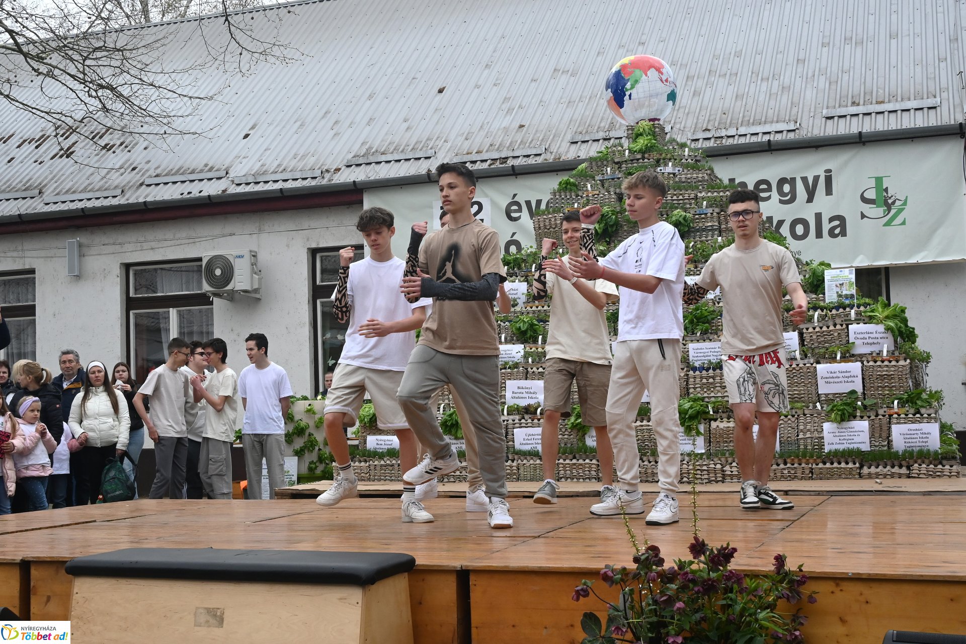 Tavaszi Zsibongó-Ökovásar és Zöld Piramis díjátadó a Szabó Lőrinc Tagintézményben