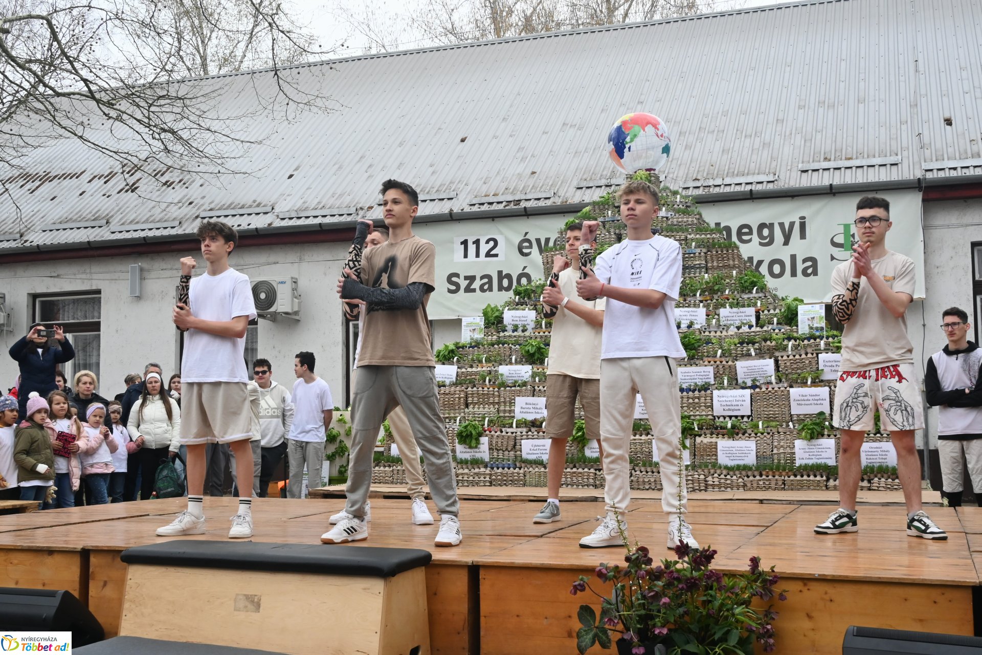 Tavaszi Zsibongó-Ökovásar és Zöld Piramis díjátadó a Szabó Lőrinc Tagintézményben