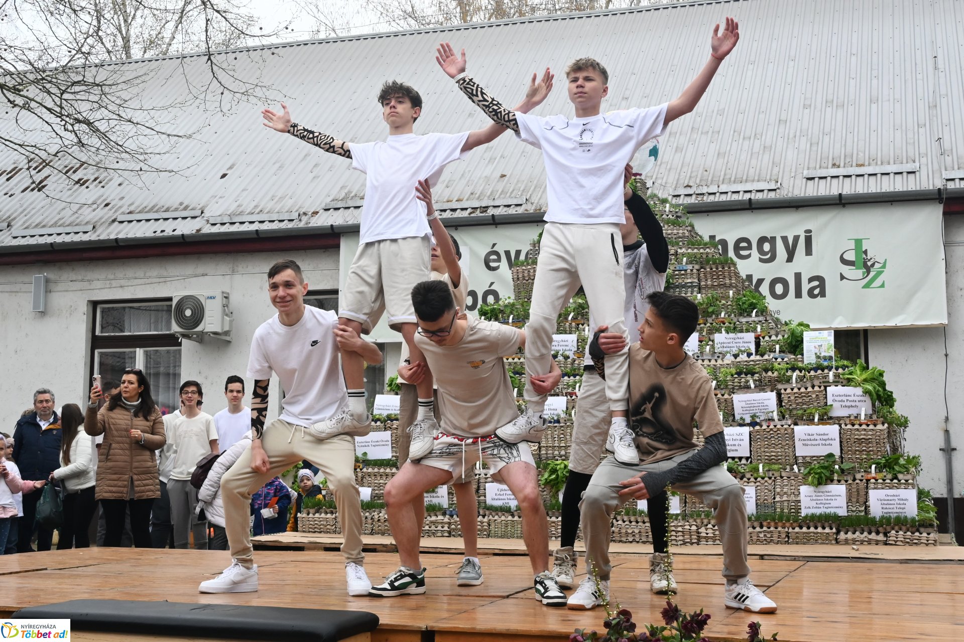 Tavaszi Zsibongó-Ökovásar és Zöld Piramis díjátadó a Szabó Lőrinc Tagintézményben