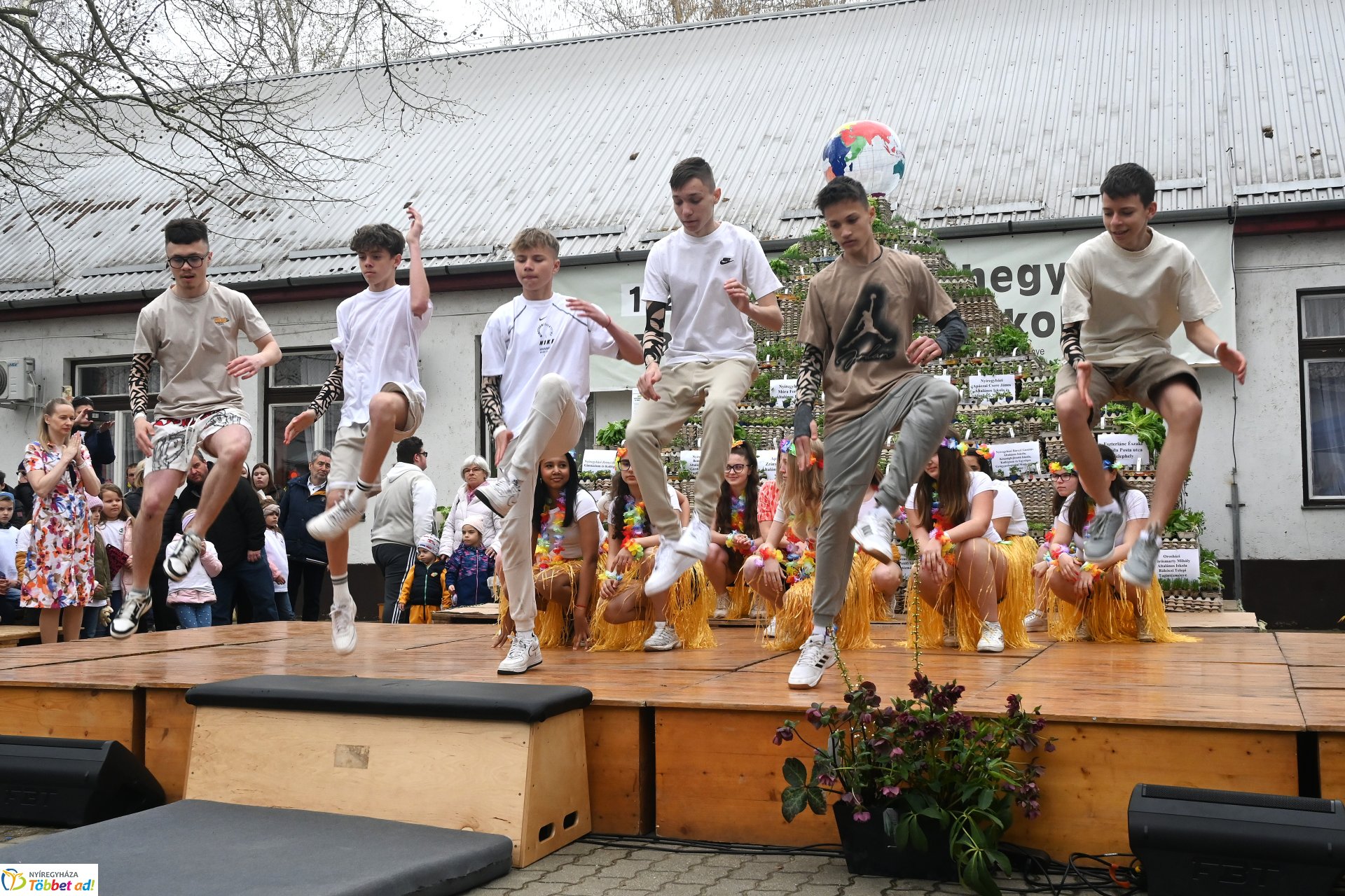 Tavaszi Zsibongó-Ökovásar és Zöld Piramis díjátadó a Szabó Lőrinc Tagintézményben