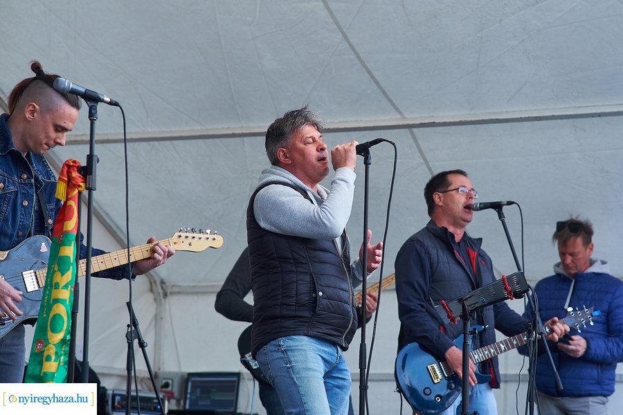 Tavaszi Zsongás - Tibi a hegyről