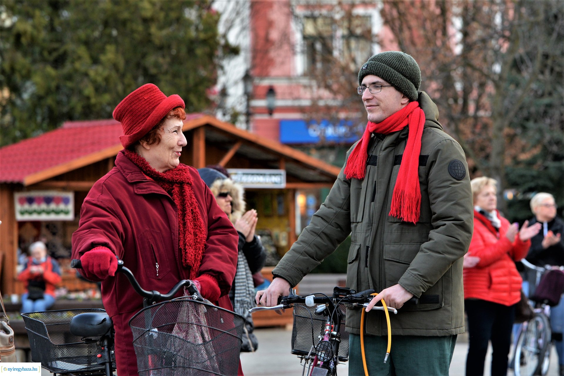 Tavaszi zsongás - Varga Miklós fellépése Nyíregyháza belvárosában