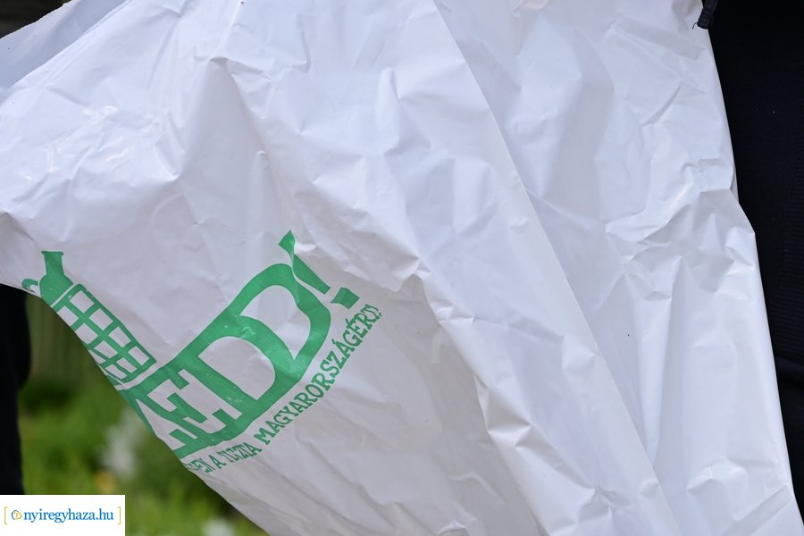 Te szedd az egyetemen is