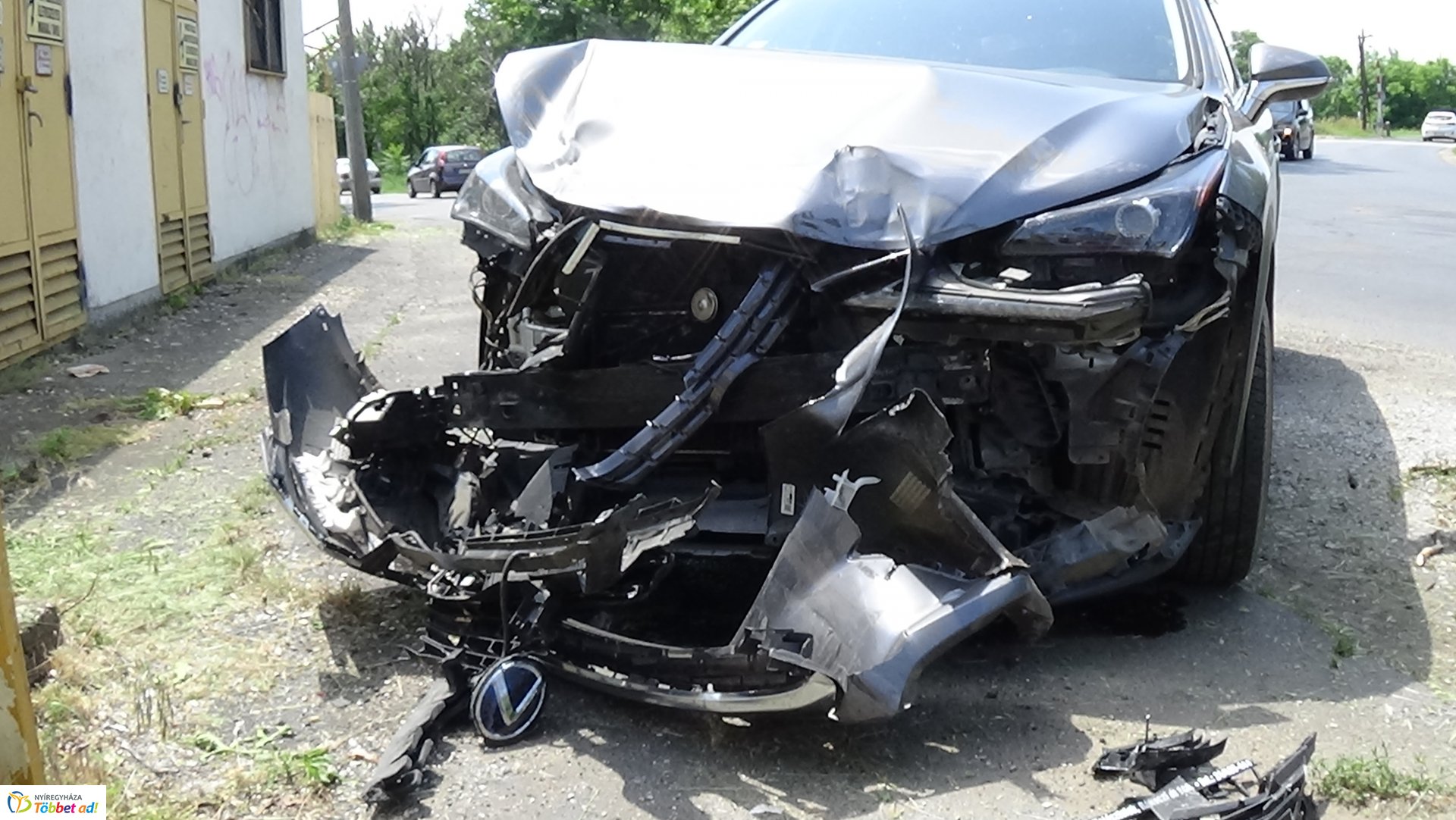 Teherautó és terepjáró ütközött a Simai úton