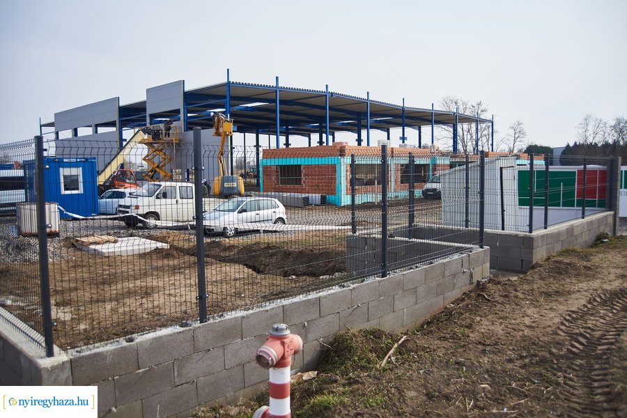 Telephely bővítés - Nyír-Lift