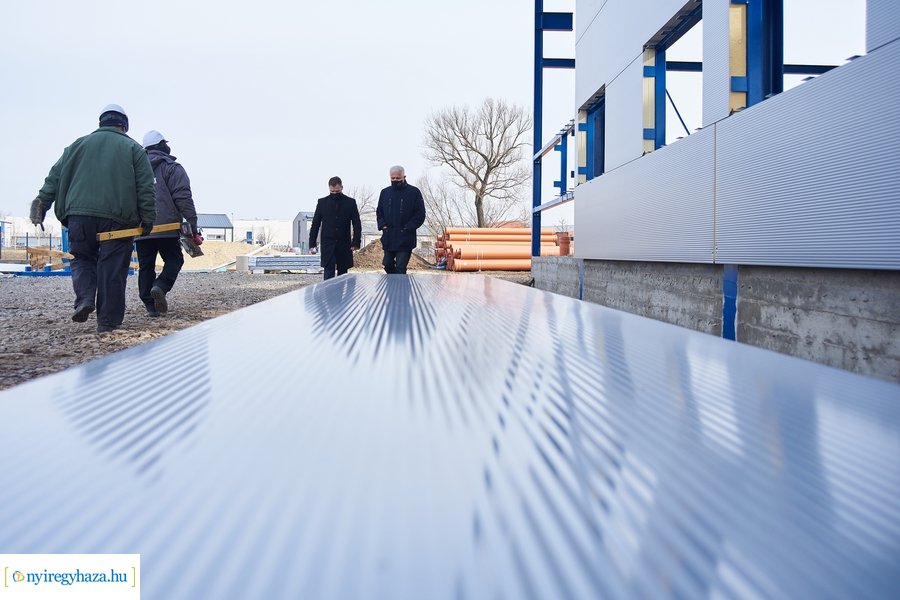 Telephely bővítés - Nyír-Lift