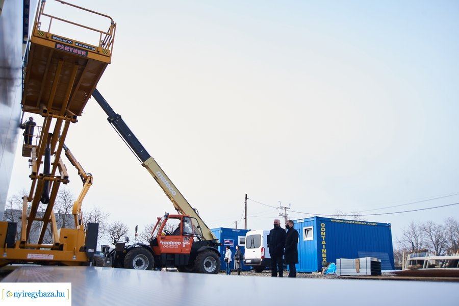 Telephely bővítés - Nyír-Lift