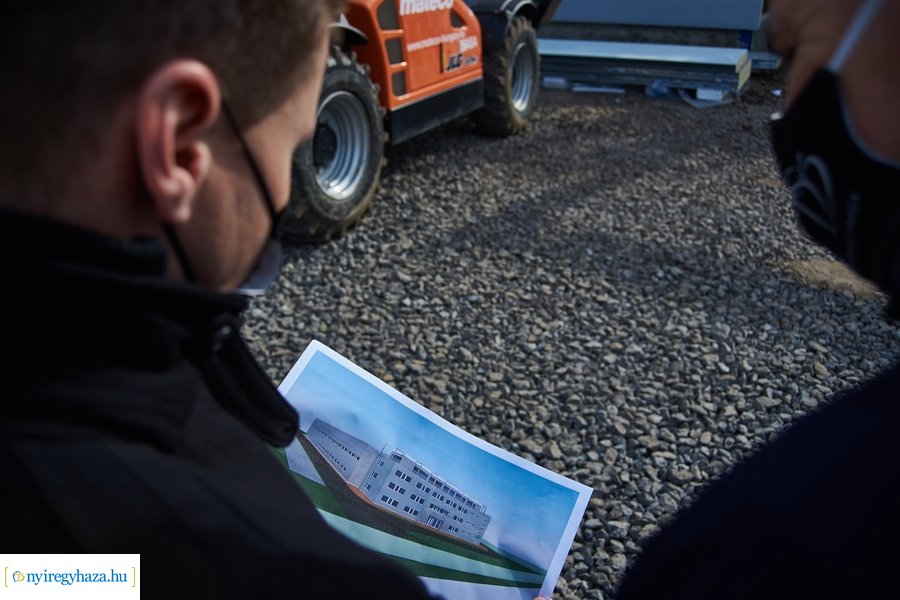 Telephely bővítés - Nyír-Lift