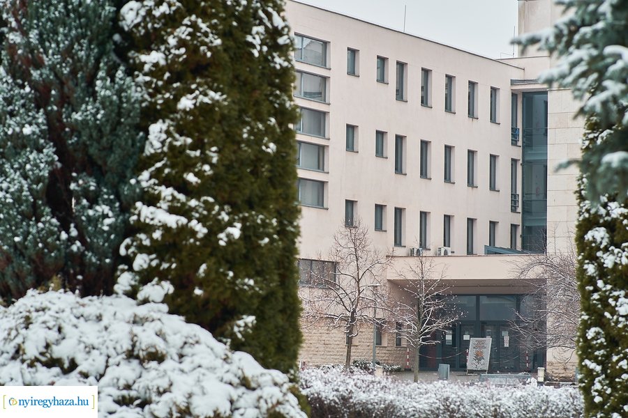 Téli csendélet az egyetemen 20210114