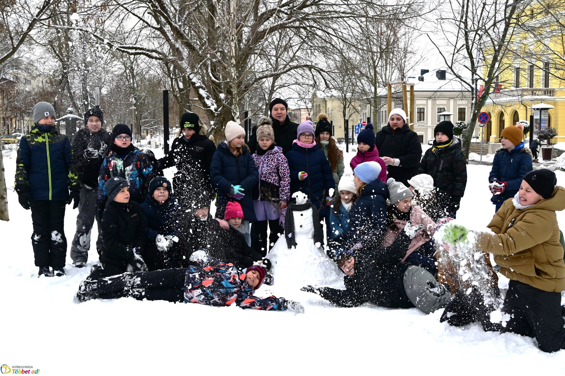 Téli játék  a hóban