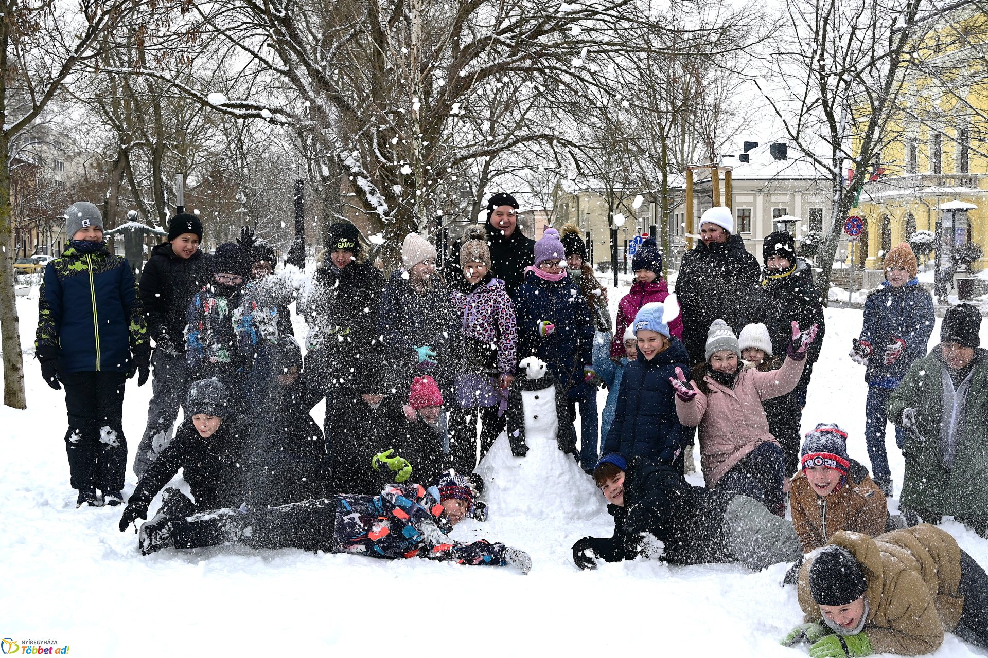 Téli játék  a hóban