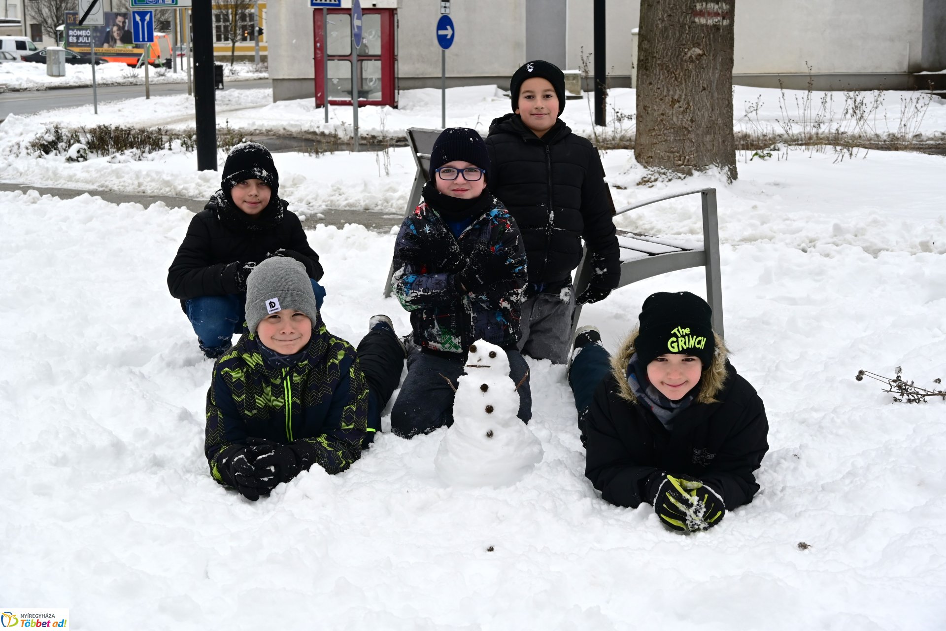 Téli játék  a hóban