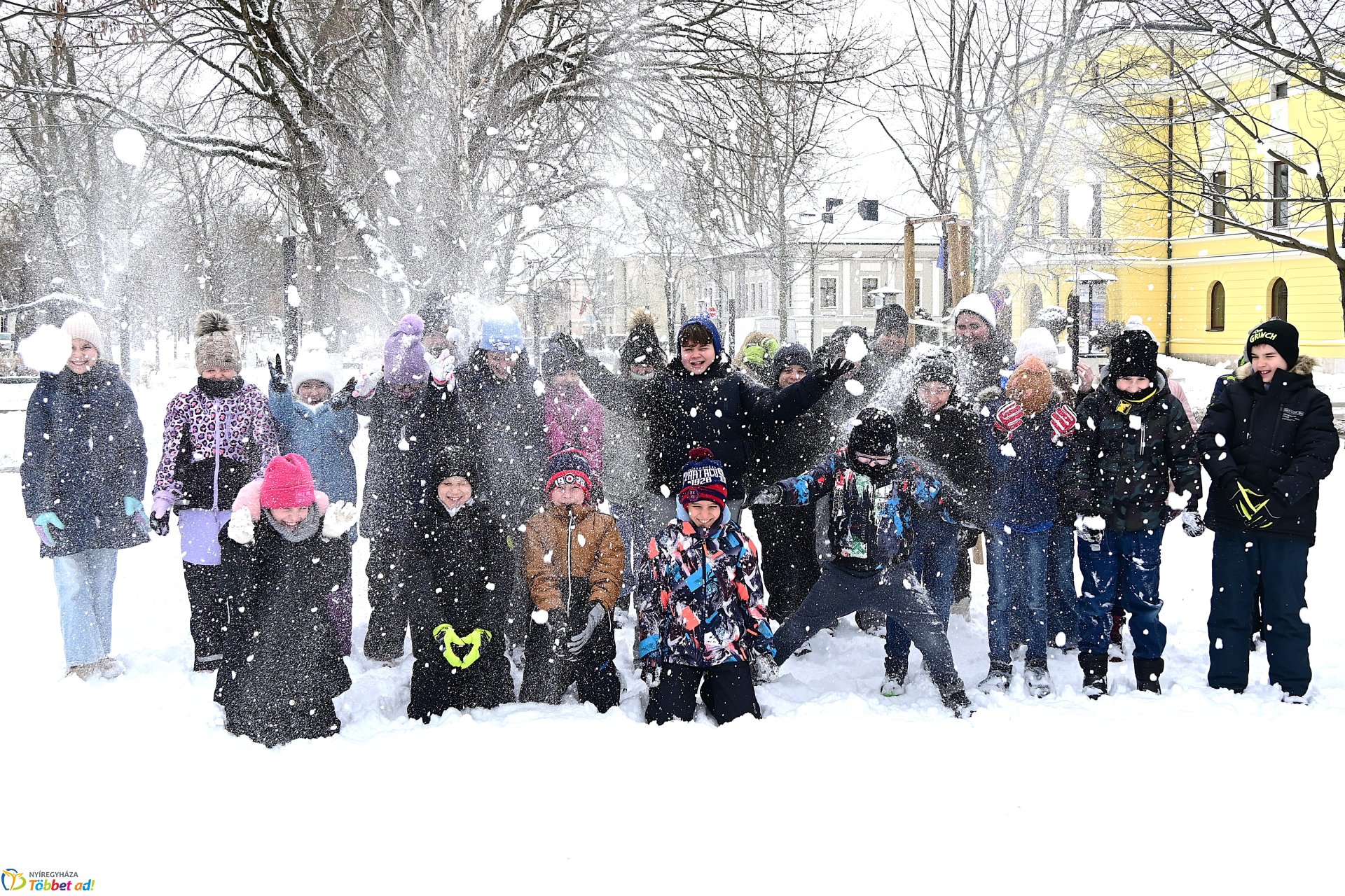 Téli játék  a hóban