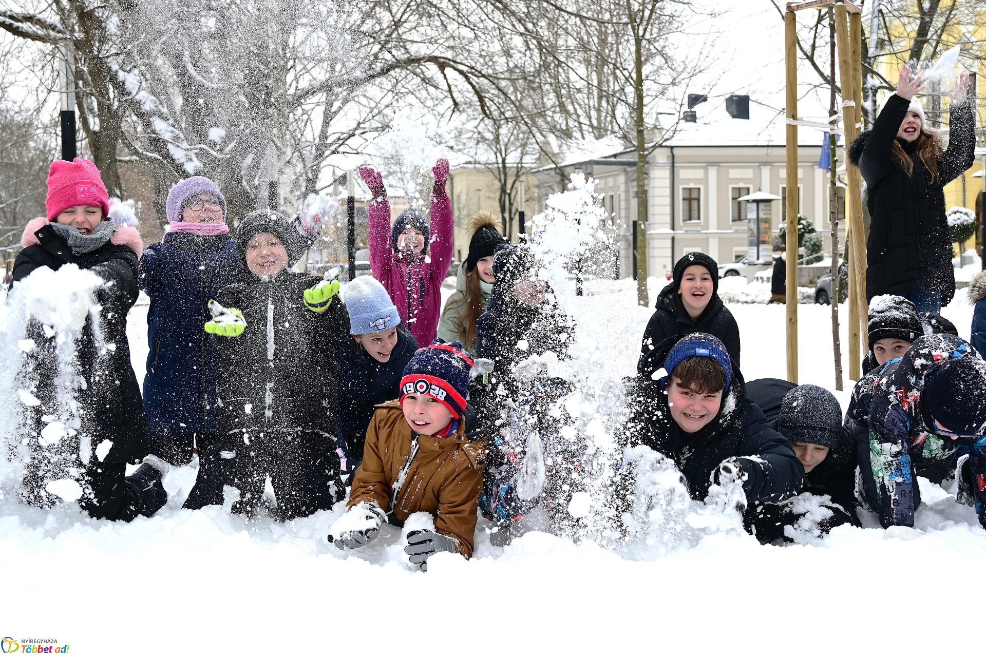 Téli játék  a hóban