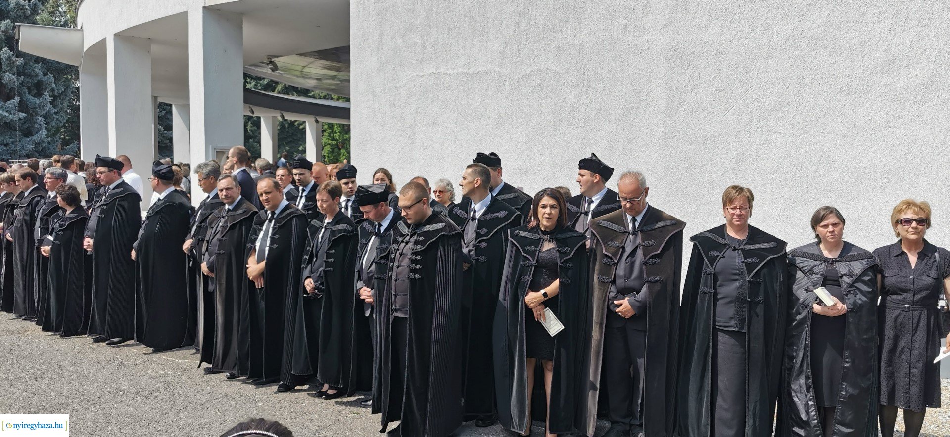 Temetés - Sípos Kund Kötöny