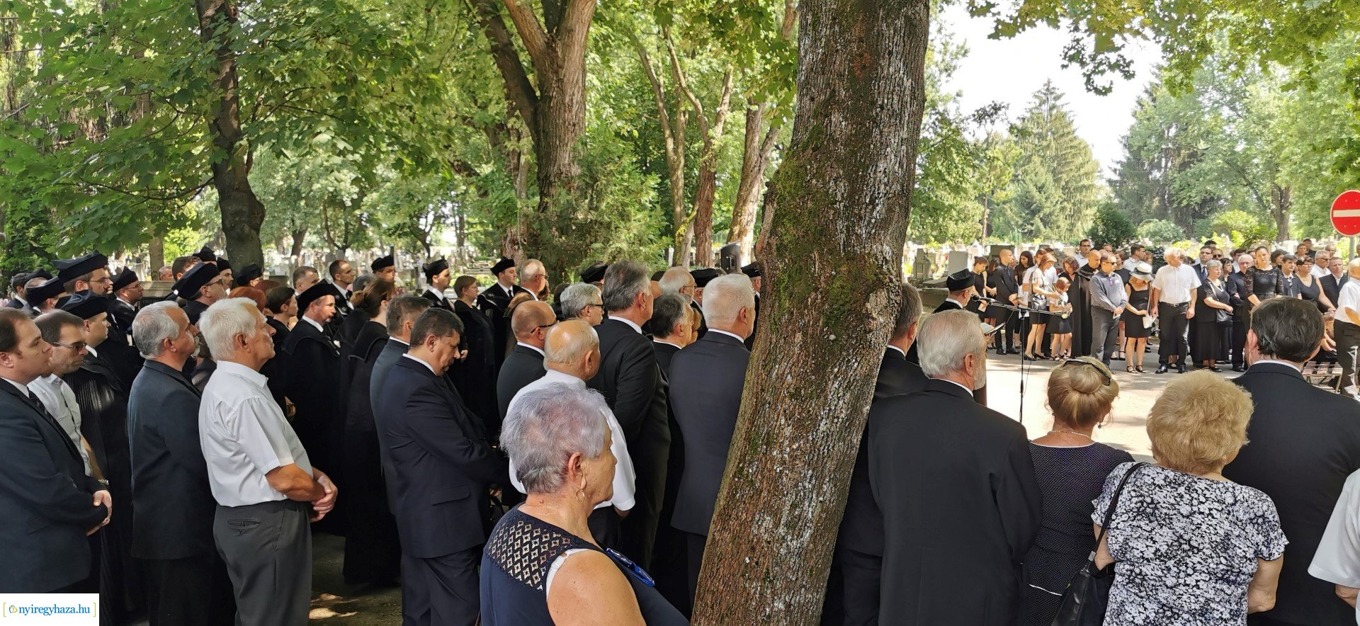 Temetés - Sípos Kund Kötöny