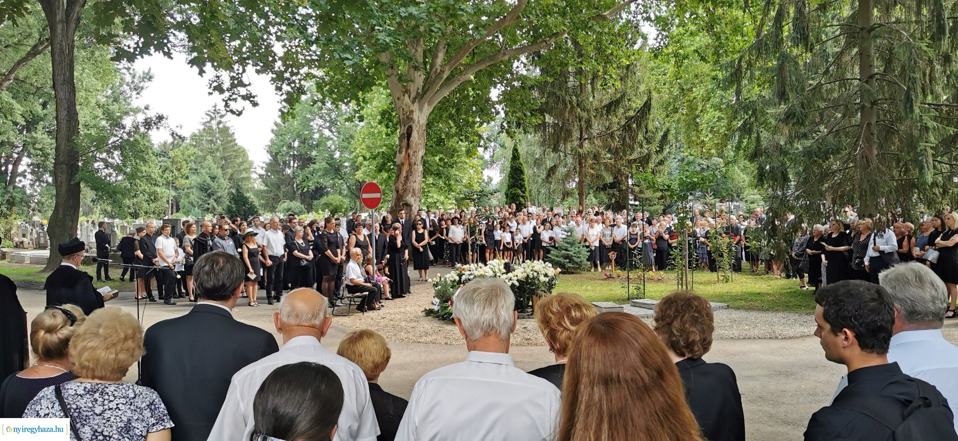 Temetés - Sípos Kund Kötöny