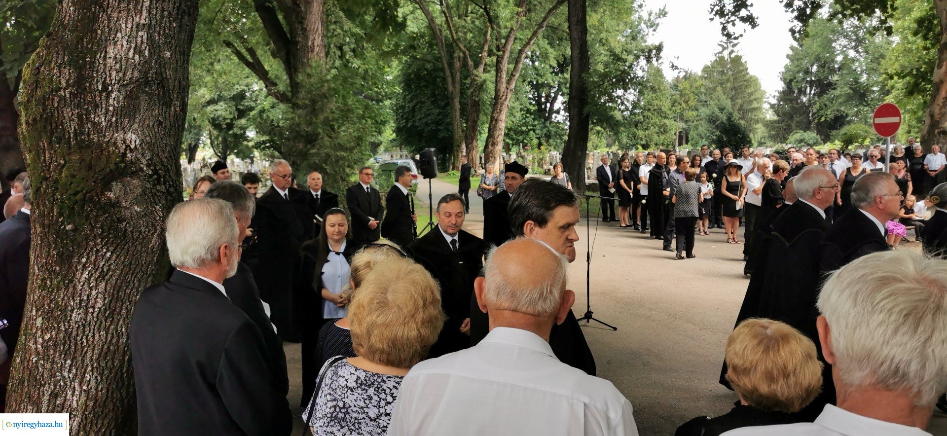 Temetés - Sípos Kund Kötöny