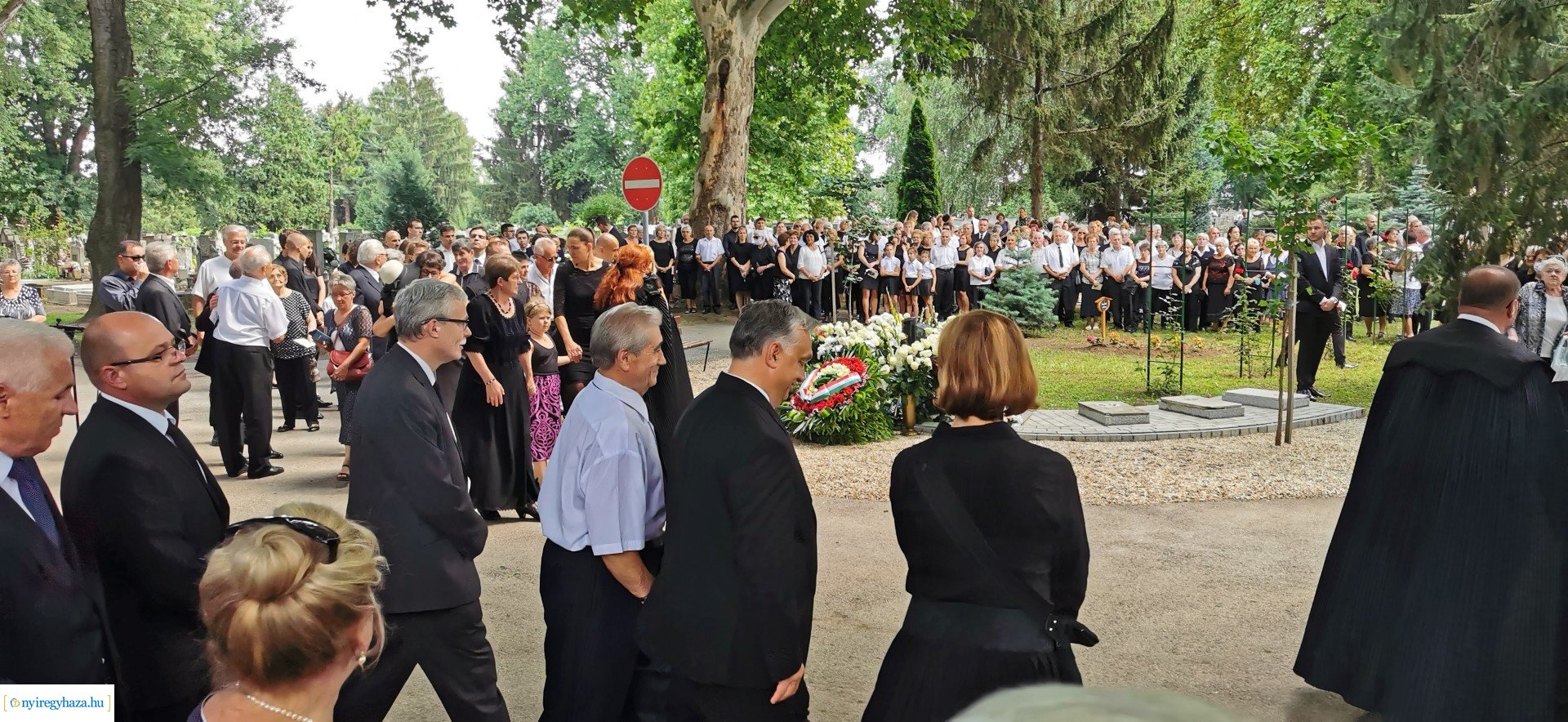 Temetés - Sípos Kund Kötöny