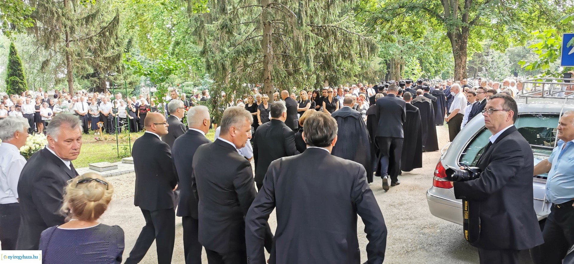 Temetés - Sípos Kund Kötöny