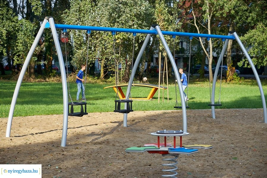 Teqball a Kiserdőben