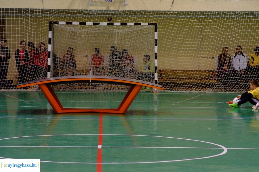 Teqball a nyírszőlősi iskolában